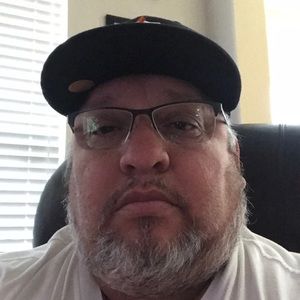 Meet your Posher, Candido